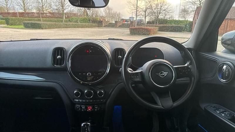 Used Mini Cooper Countryman Classic 136 HP (100 kW) 2021 Black SUV