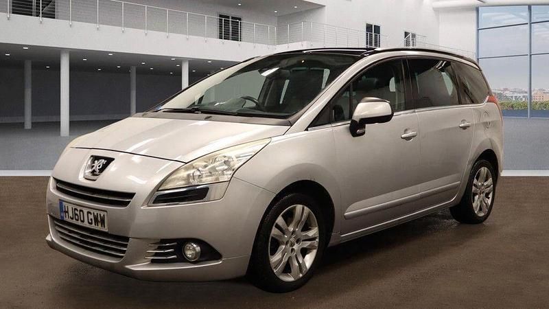 Used Peugeot 5008 2010 Silver MPV