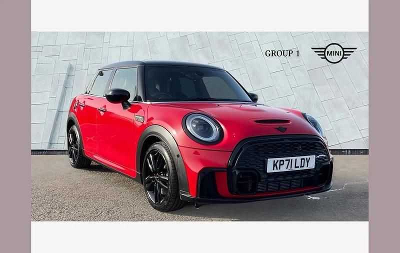 Used Mini Cooper S Sport 178 HP (130 kW) 2021 Red Hatchback