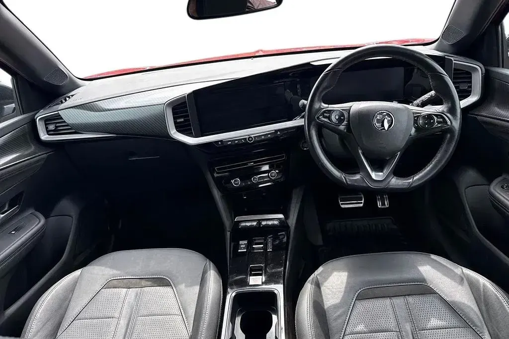 Used Vauxhall Mokka Ultimate 100 kW (136 HP) 2022 Red SUV