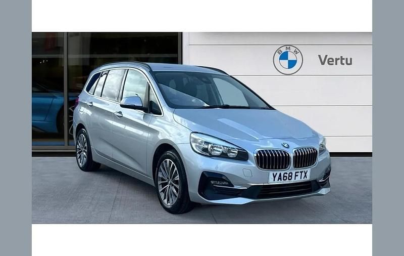 Used BMW 218 Luxury Line 140 HP (102 kW) 2018 Silver Estate