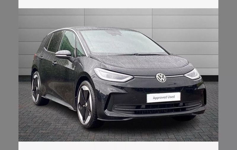 Black Used 2024 VW ID.3 Pro Hatchback | £26,350 - Image 1/4