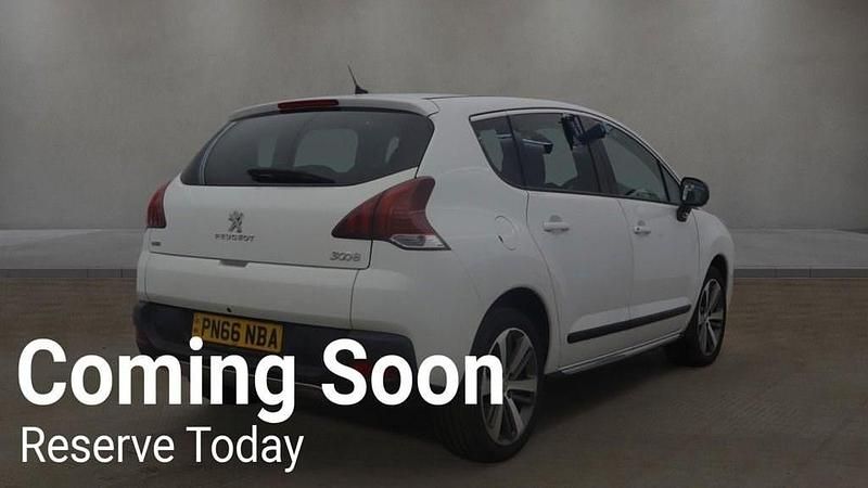 Used Peugeot 3008 Allure 120 HP (88 kW) 2016 White SUV