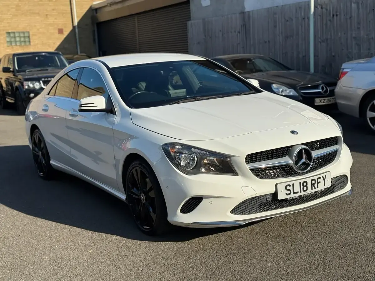 Used Mercedes CLA180 2018 White Coupe