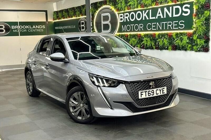 Used 2020 Peugeot e-208 Allure Hatchback | £9,985 - Image 1/1