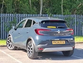 Usado Renault Captur Evolution 91 HP (66 kW) 2024 Azul SUV