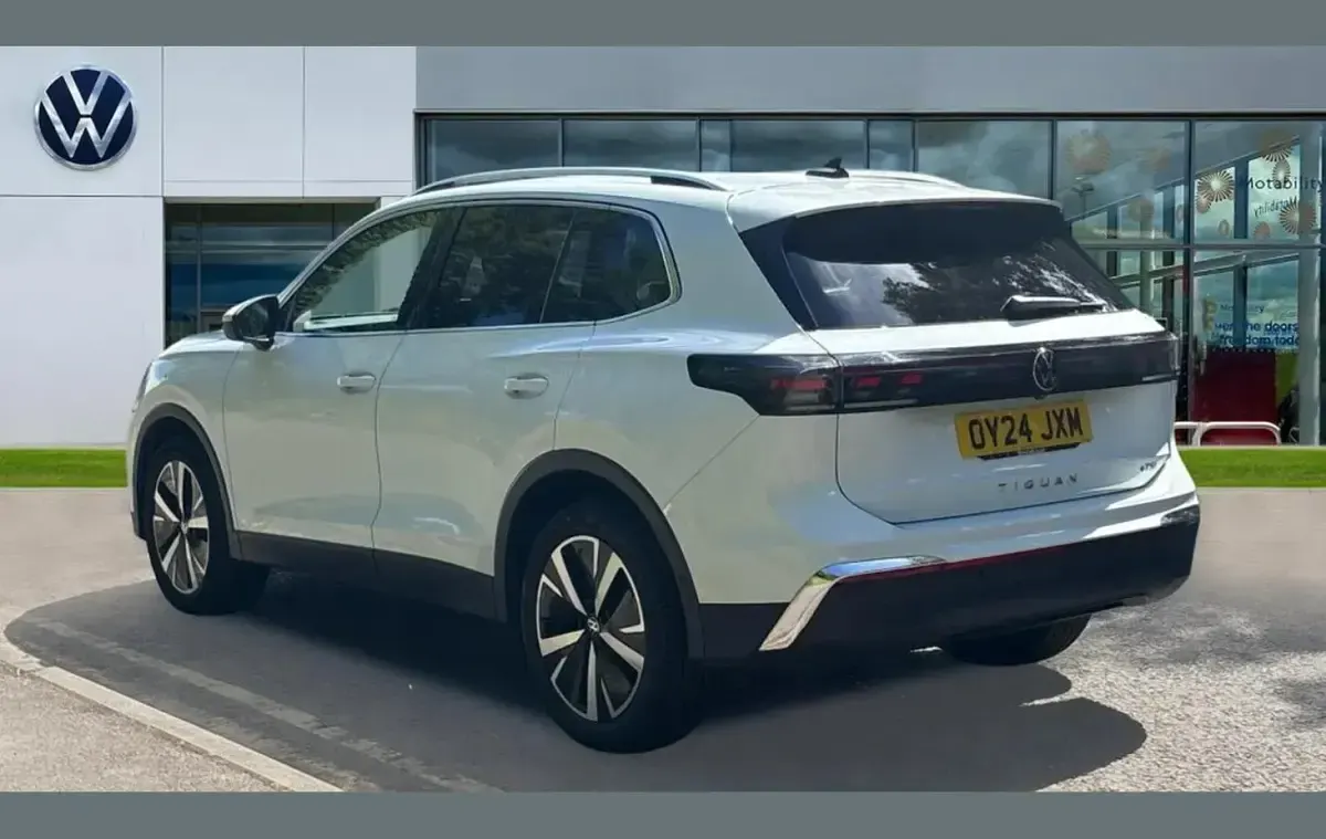 Used VW Tiguan Edition 147 HP (108 kW) 2024 White SUV