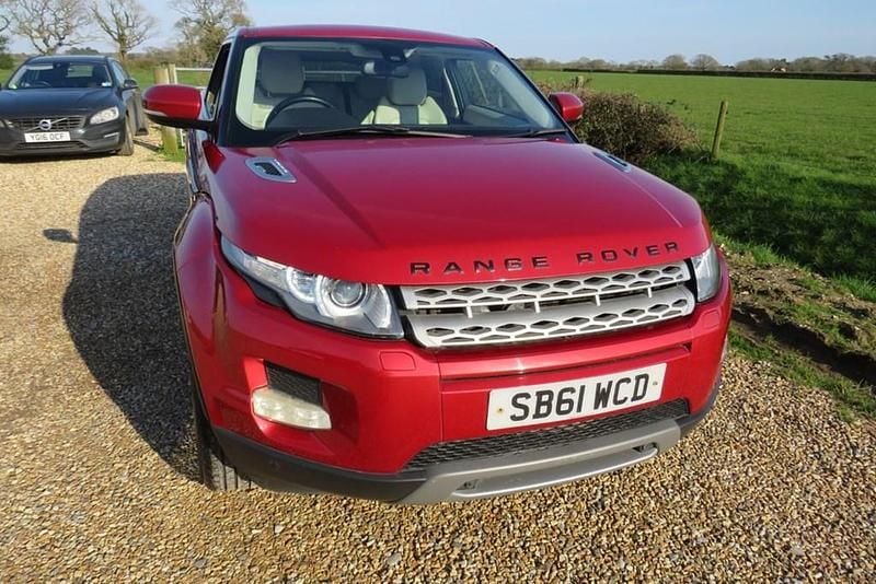 Used Land Rover Range Rover evoque Prestige 150 HP (110 kW) 2012 Red SUV