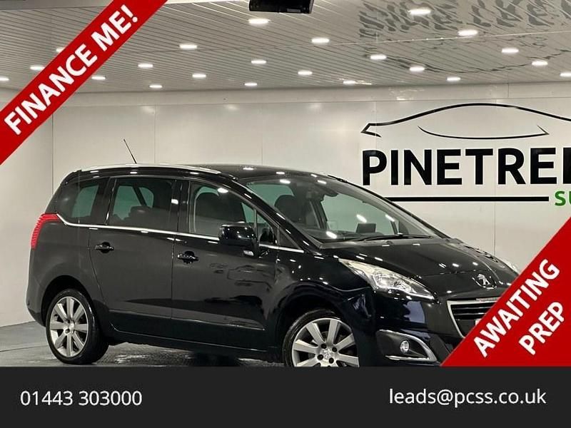 Used Peugeot 5008 Allure 120 HP (88 kW) 2016 Black MPV