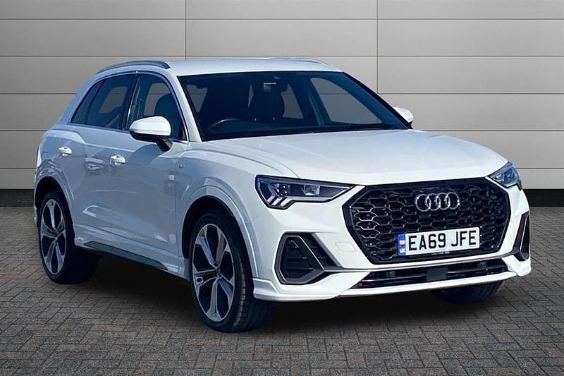 Used Audi Q3 S-Line 190 HP (139 kW) 2019 Ibis white SUV
