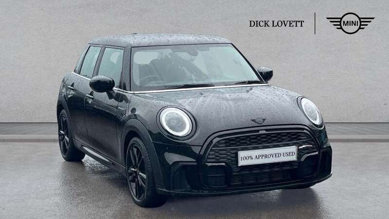 Black Used 2021 Mini Cooper Hatch Hatchback | £18,895 (Fair price) - Image 1/4