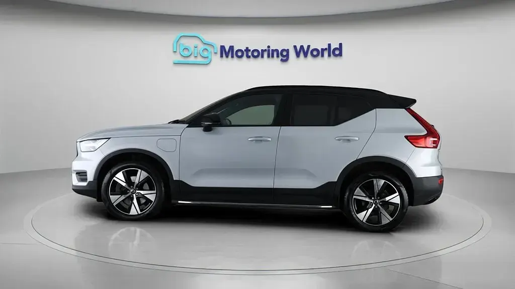 Usado Volvo XC40 Plus 211 CV (155 kW) 2022 SUV
