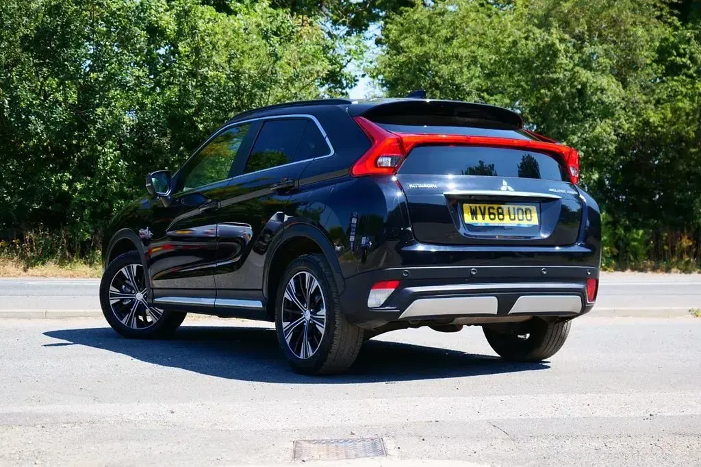 Used Mitsubishi Eclipse 163 HP (119 kW) 2018 Black Hatchback