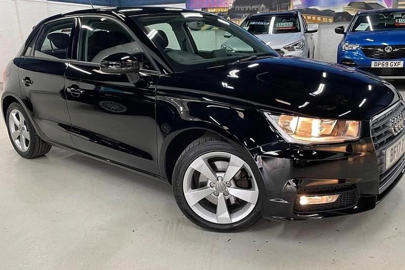 Used Audi A1 Sportback Sport 125 HP (91 kW) 2017 Black Hatchback