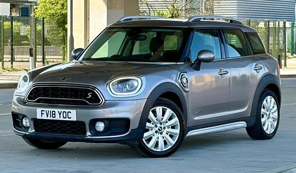 Used Mini Cooper Countryman 224 HP (164 kW) 2018 Silver SUV