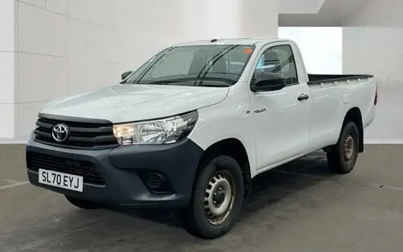 Used Toyota HiLux Active 150 HP (110 kW) 2019 Pickup