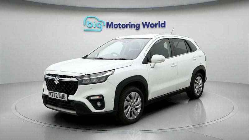 Used Suzuki SX4 2023 White Hatchback