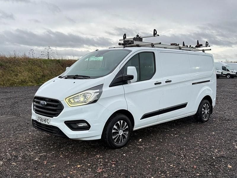 Used Ford Transit Custom Trend 105 HP (77 kW) 2018 White Van