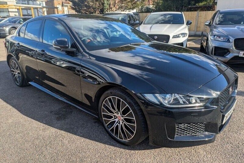 Used 2019 Jaguar XF Sportbrake Estate | £13,995 (Super price) - Image 1/1