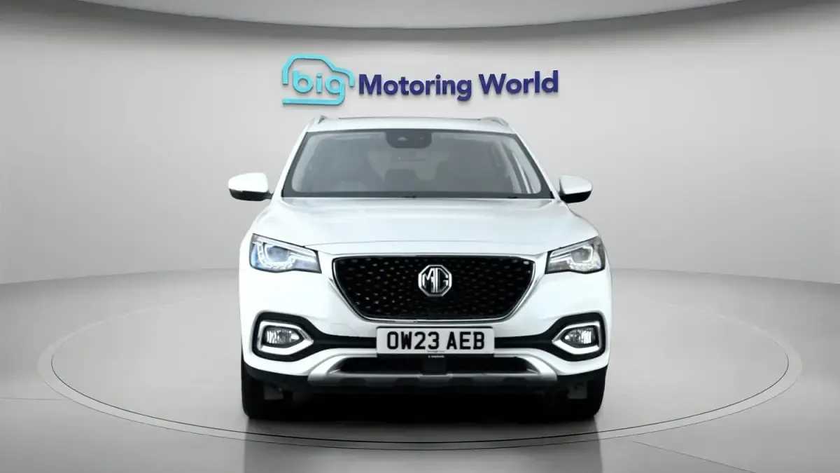 Used MG HS Exclusive 162 HP (119 kW) 2023 White SUV