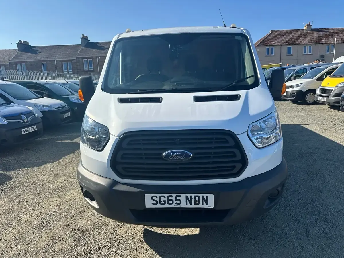 Used Ford Transit 125 HP (91 kW) 2015 White Van