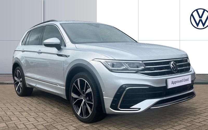 Used 2023 VW Tiguan R-line SUV | £27,771 (Fair price) - Image 1/4