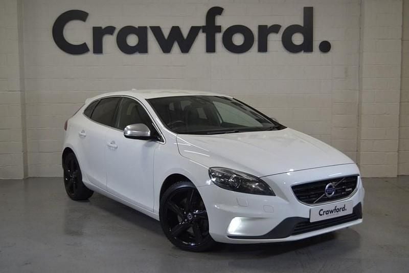 White Used 2013 Volvo V40 R-Design Hatchback | £4,395 (Fair price) - Image 1/1