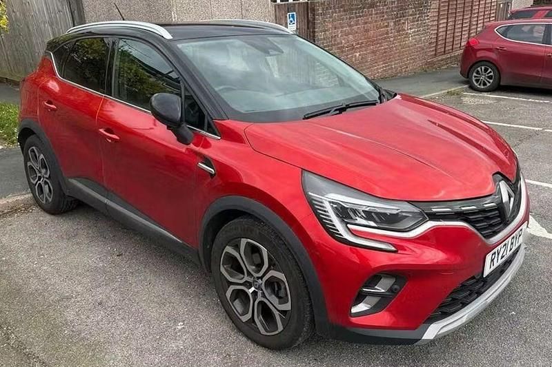 Usado Renault Captur Version S 143 HP (105 kW) 2021 Vermelho SUV
