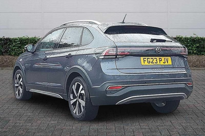 Used VW Taigo Style 110 HP (80 kW) 2023 Grey SUV