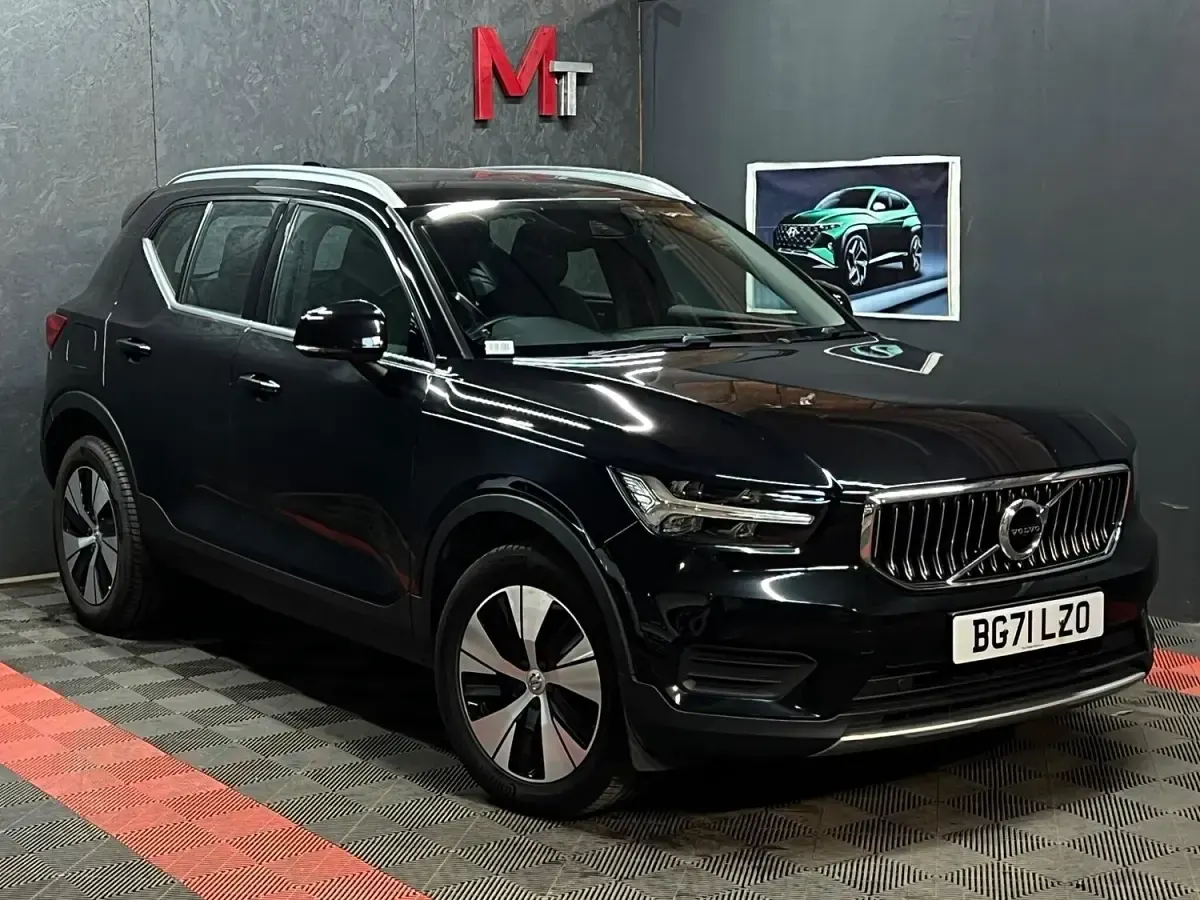 Used Volvo XC40 Inscription 2021 Black SUV