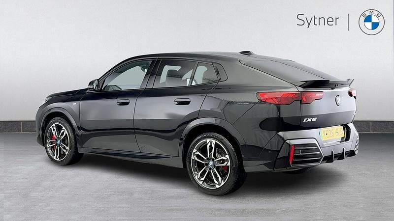 Used BMW iX2 M Sport 147 kW (201 HP) 2025 Black SUV