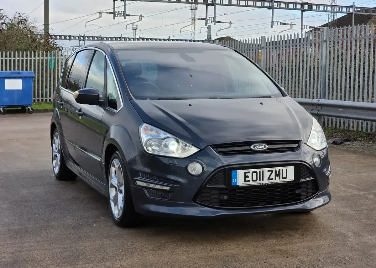 Used Ford S-MAX Titanium X 200 HP (147 kW) 2011 Grey MPV