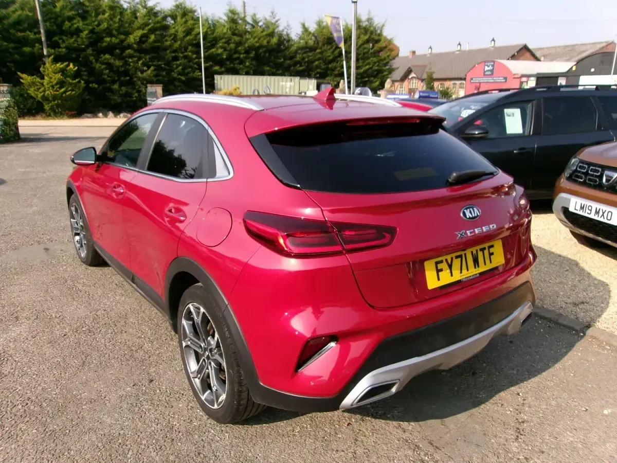 Used Kia XCeed 160 HP (117 kW) 2021 Red SUV