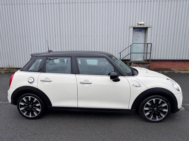 Used Mini Cooper SD Hatch 2016 White Hatchback