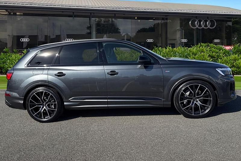 New Audi Q7 Black Edition 2026 Grey SUV