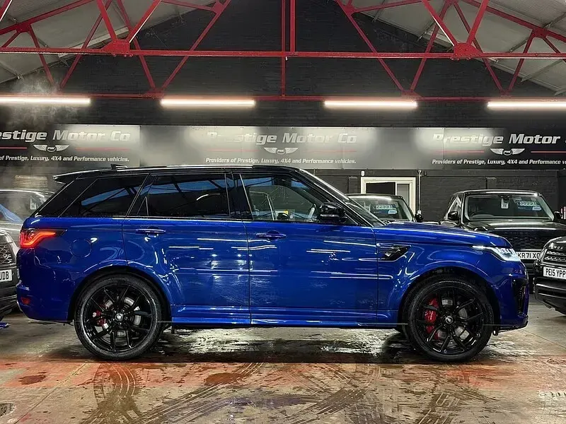 Used Land Rover Range Rover Sport SVR 575 HP (422 kW) 2019 Blue SUV