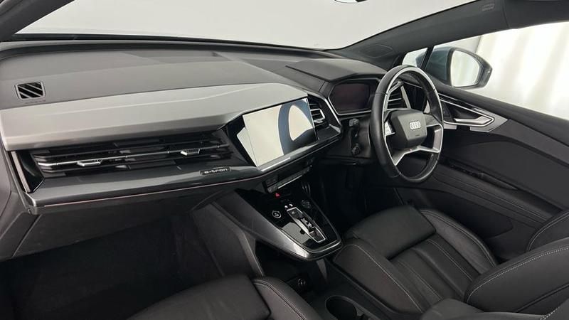 Used Audi Q4 e-tron S-Line 210 kW (286 HP) 2024 Blue SUV