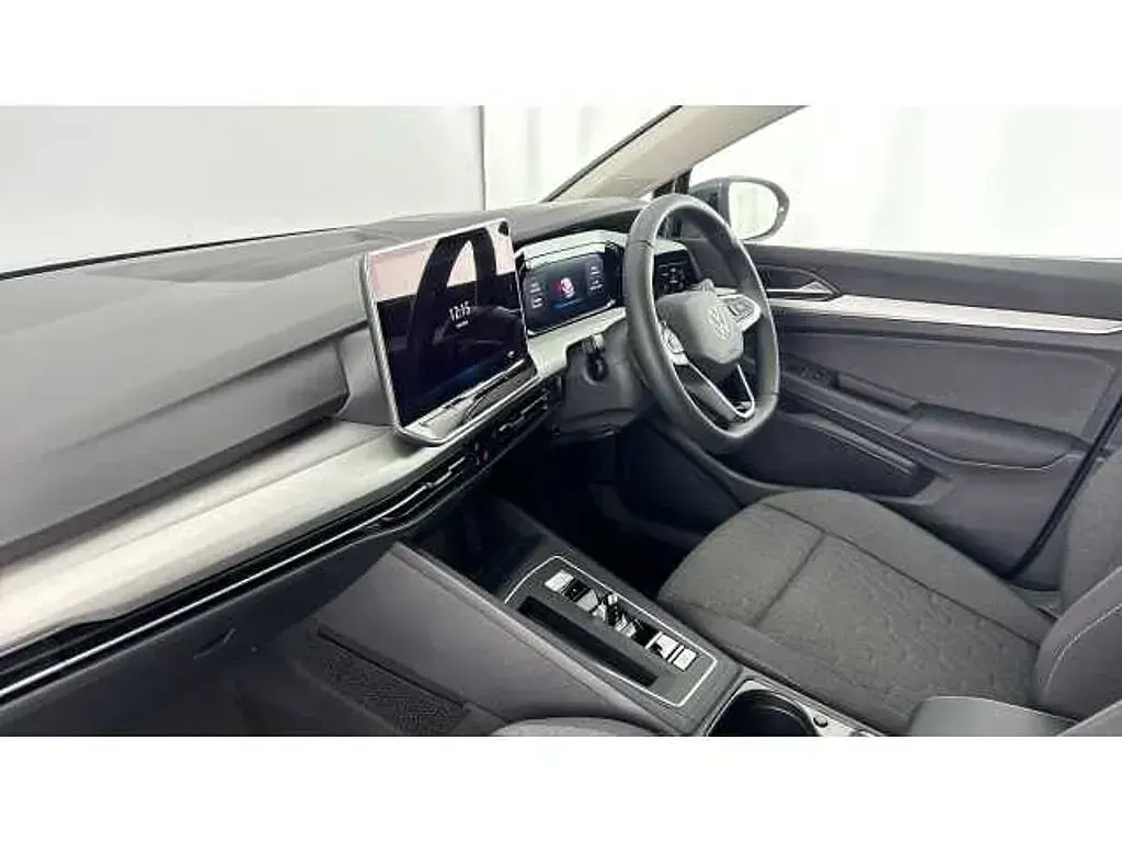 Used VW Golf VIII 150 HP (110 kW) 2026