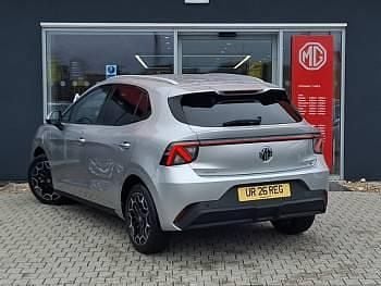 Ny MG MG4 EV 117 kW (160 HK) 2026 Silver Halvkombi