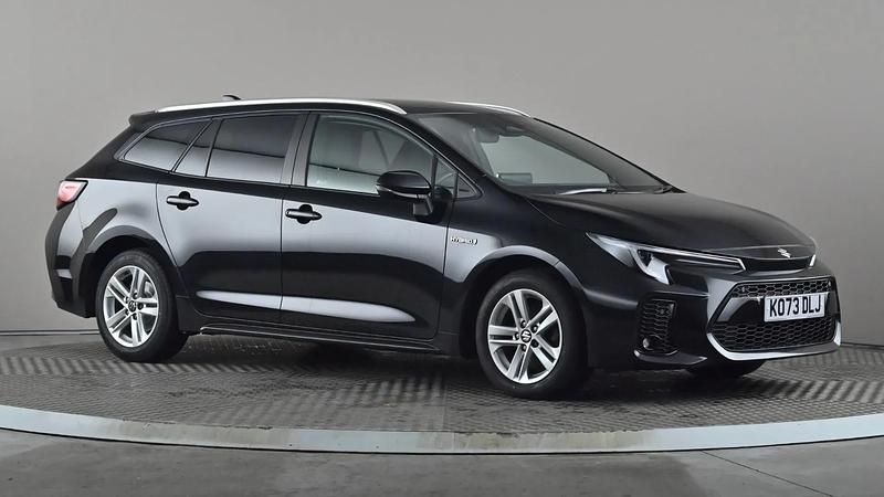 Used Suzuki Swace 140 HP (102 kW) 2023 Black Estate