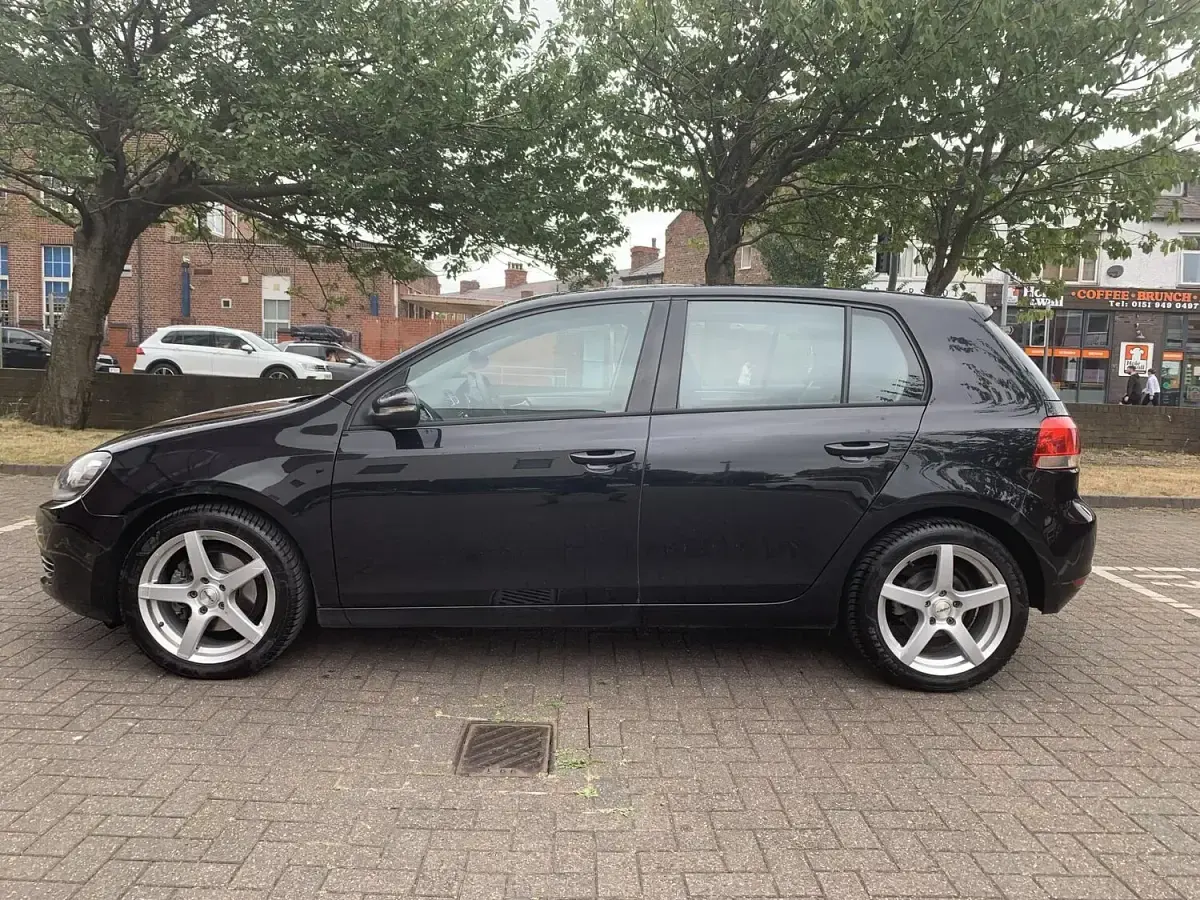 Used VW Golf VII S 2012 Black Hatchback