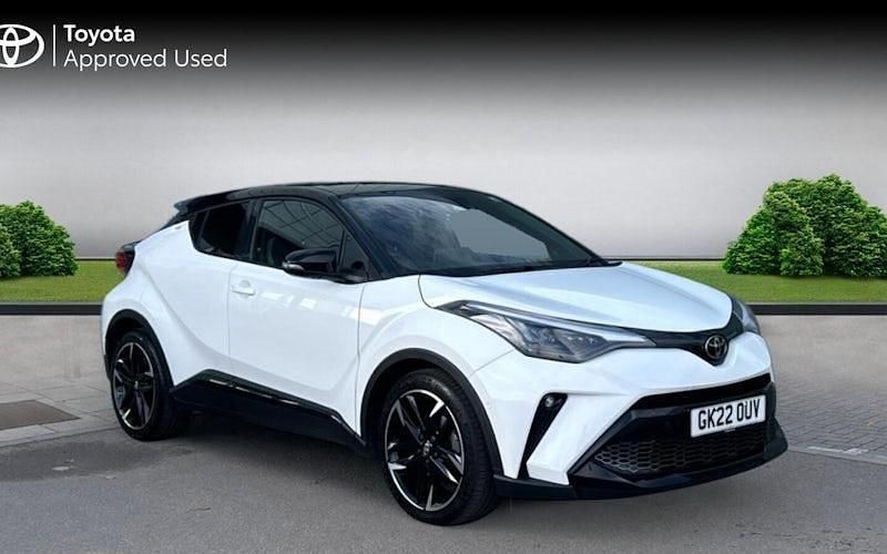 Used Toyota C-HR Sport 184 HP (135 kW) 2022 Pure white bitone SUV