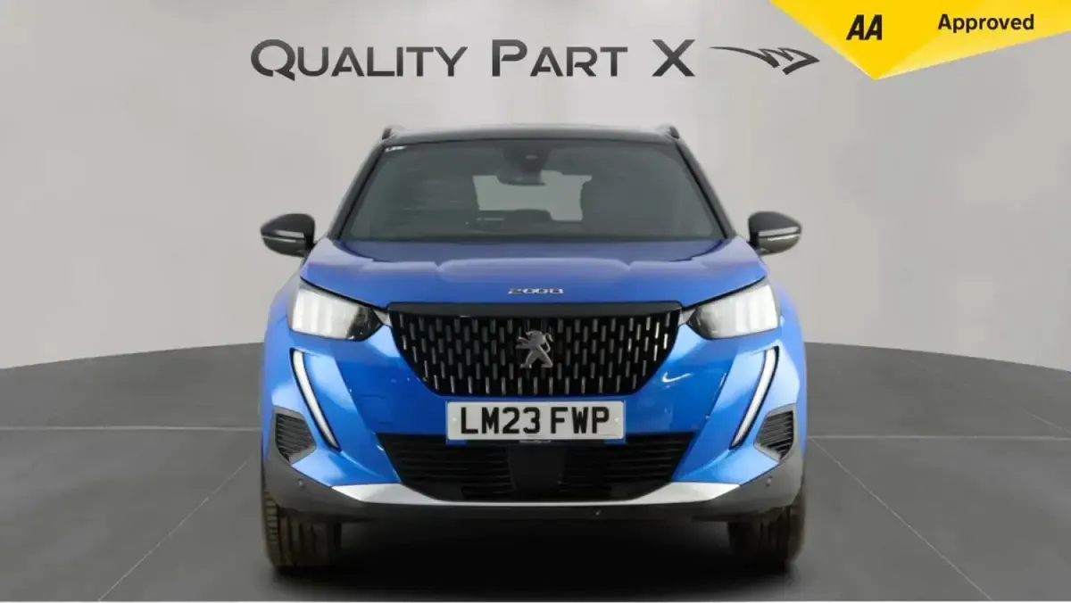 Second-hand Peugeot 2008 GTi 130 CP (95 kW) 2023 Albastru SUV