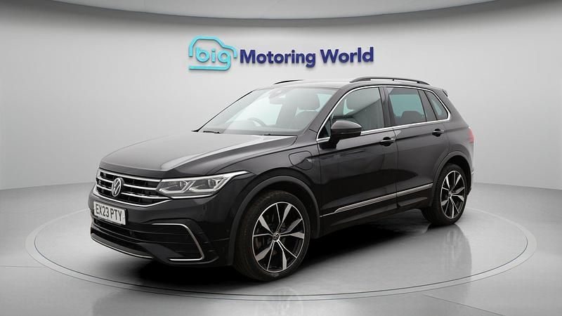 Used VW Tiguan R-line 242 HP (177 kW) 2023 SUV