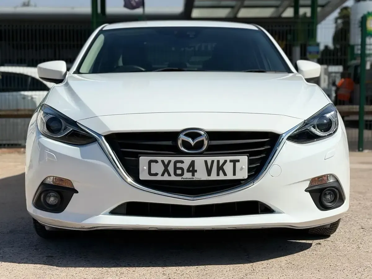 Used Mazda 3 120 HP (88 kW) 2014 White Sedan