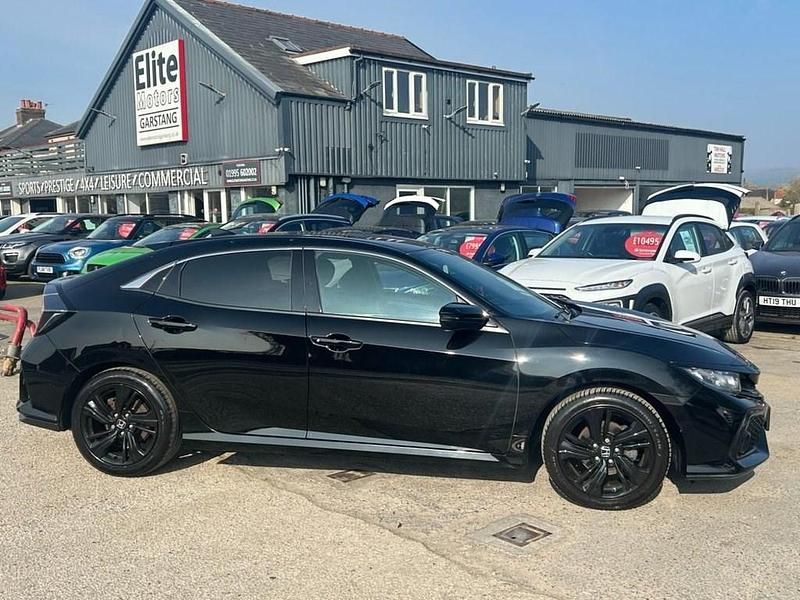 Used Honda Civic SR 126 HP (92 kW) 2019 Black Hatchback