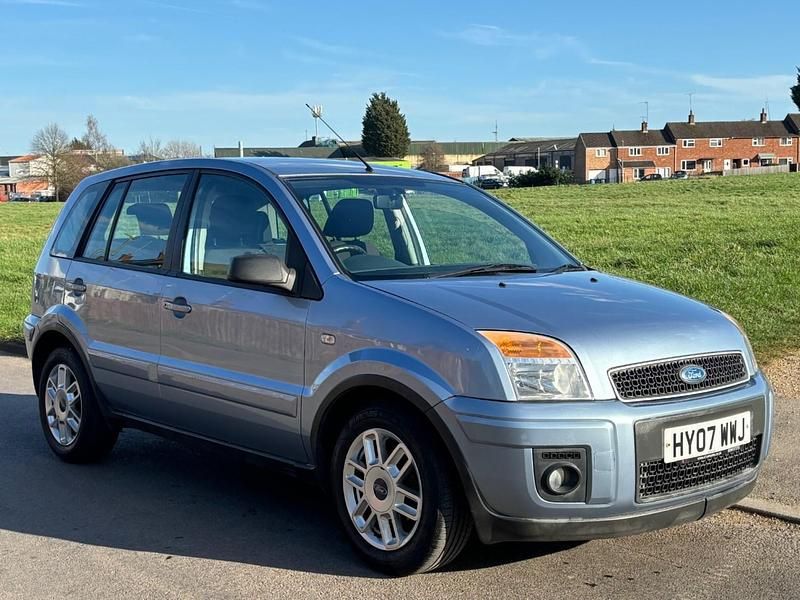 Used Ford Fusion Zetec 2007 Blue Hatchback