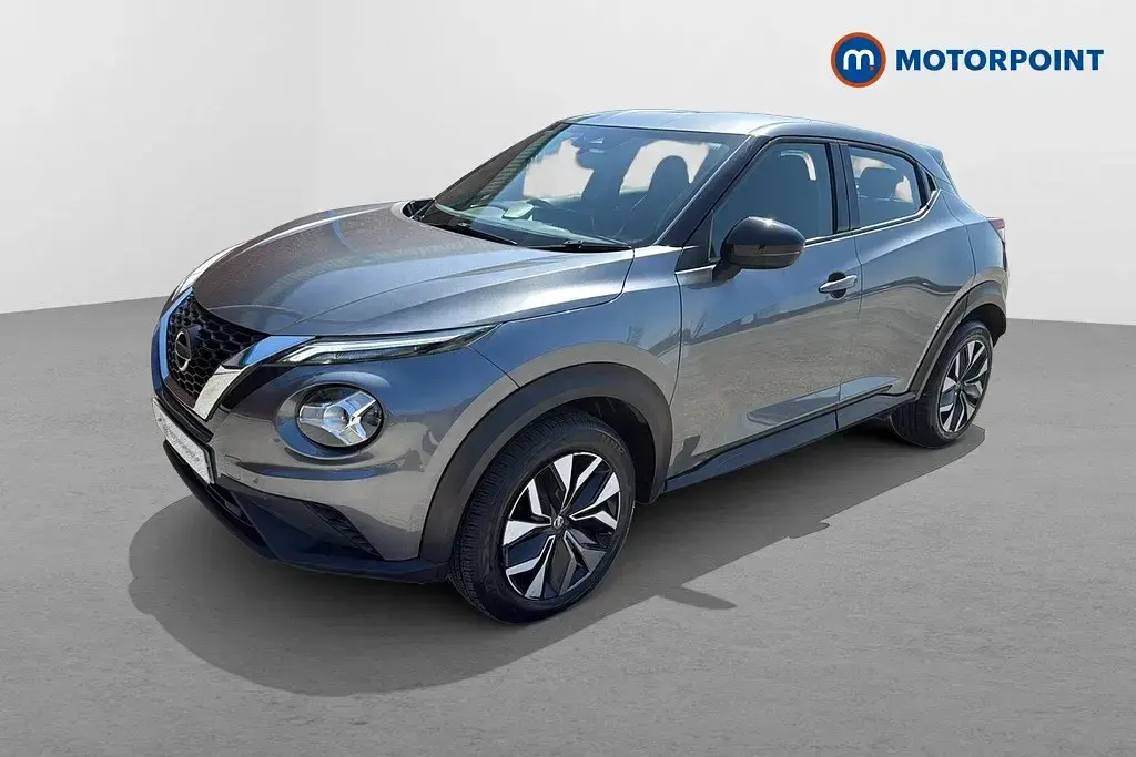 Usado Nissan Juke Acenta 2021 Cinzento SUV