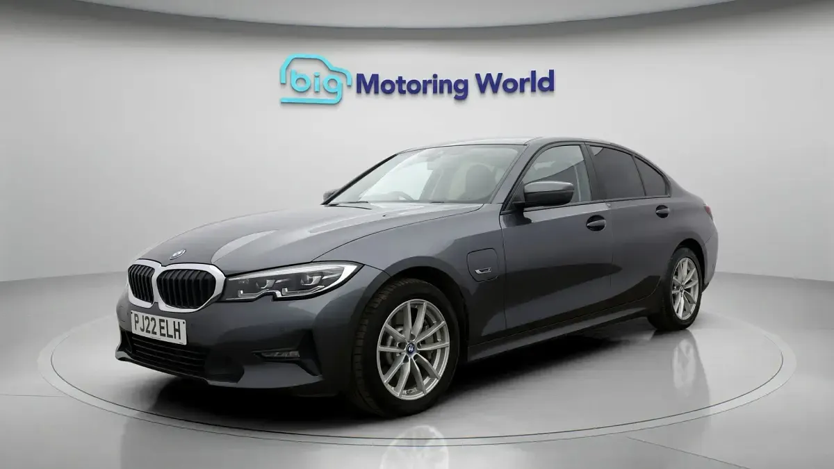 Used BMW 330 288 HP (211 kW) 2022 Sedan