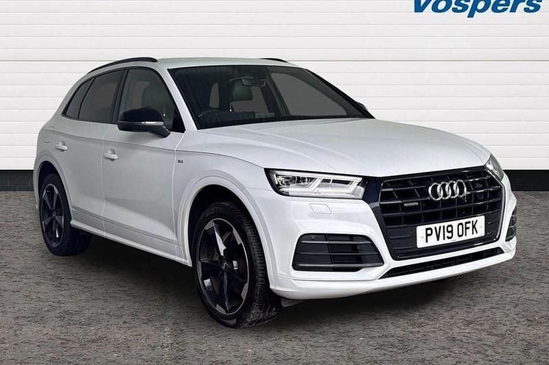 Used Audi Q5 Black Edition 190 HP (139 kW) 2019 White SUV